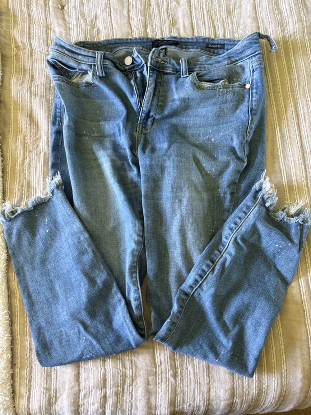 Judy Blue Light Blue Distressed Ankle Skinny Jeans